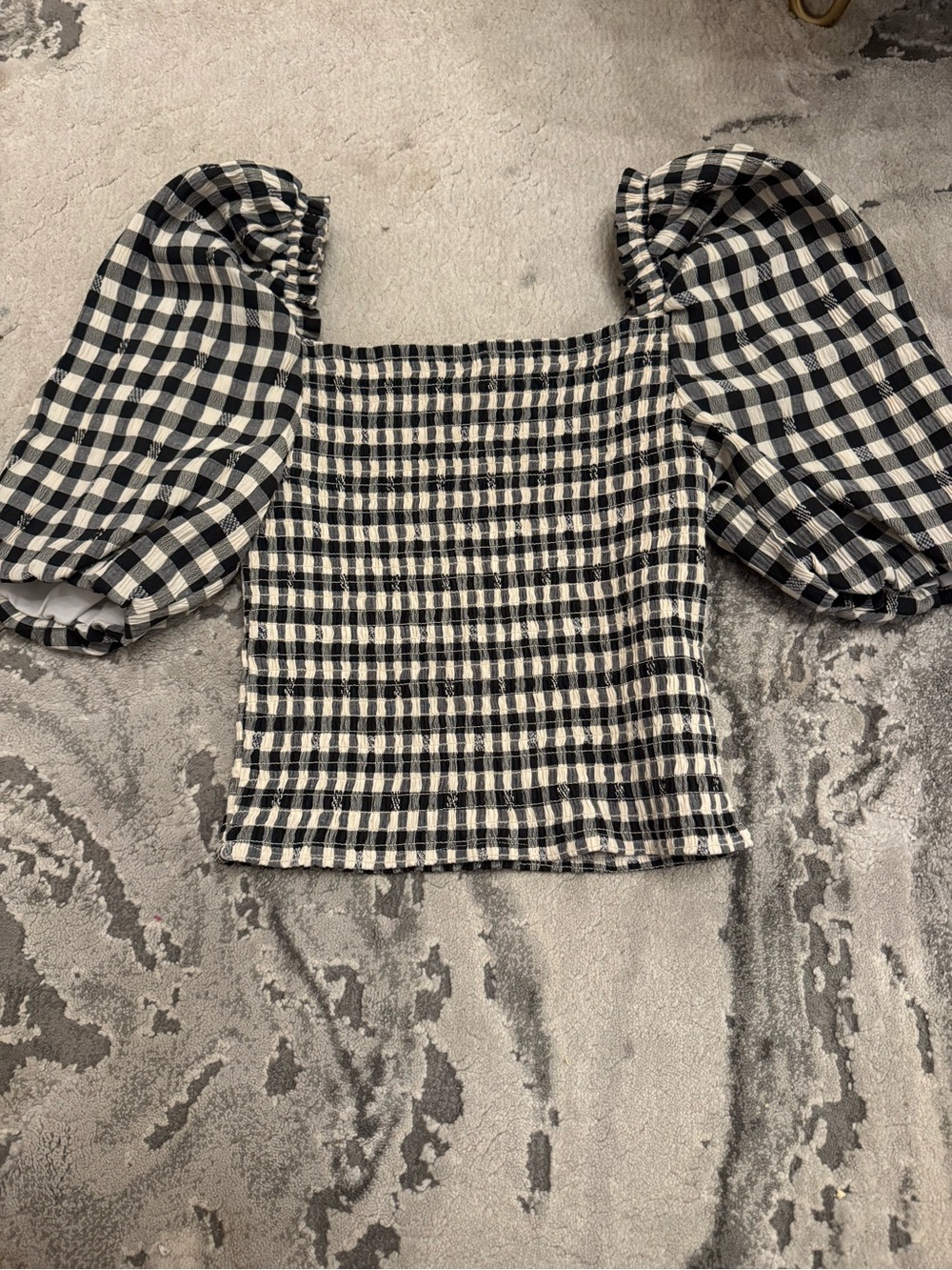 B-Low The Belt x Steve Madden Black & White Gingham Puff Sleeve Top – One Size